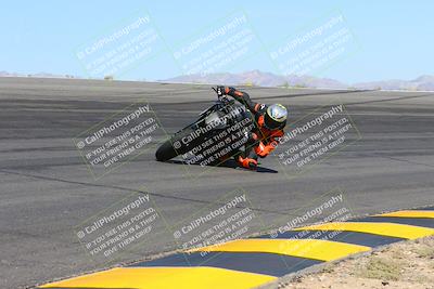 media/May-06-2024-Moto Forza (Mon) [[b33359f27d]]/1-Advanced/Session 2 (Bowl)/